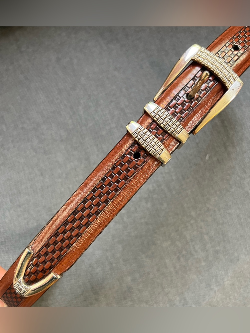 Men’s Johnston & Murphy Leather Belt BasketWoven Embossed Pattern Gold-tone 32 M